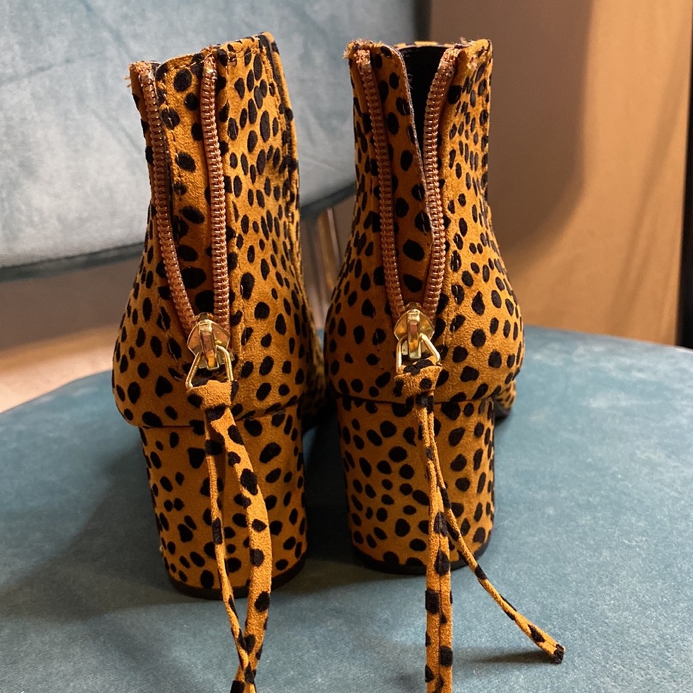 Qupid Suede Leopard Print Pointed Heeled Boots - image 3